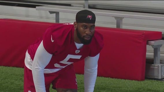 Reddick aims to bring edge to Bucs defense