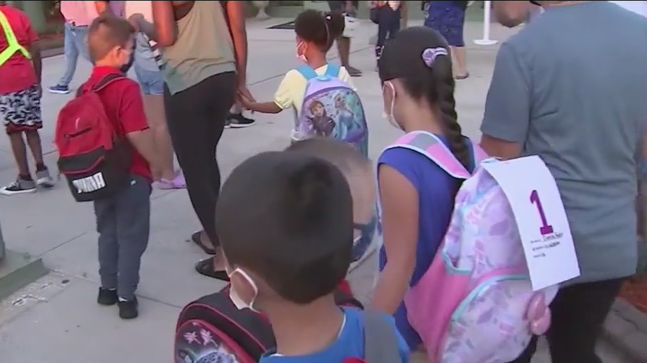 Indoor mask-wearing requirement ends for LAUSD