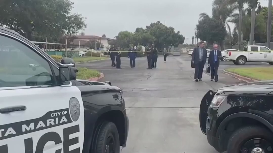 Explosion at Santa Maria courthouse injures 5