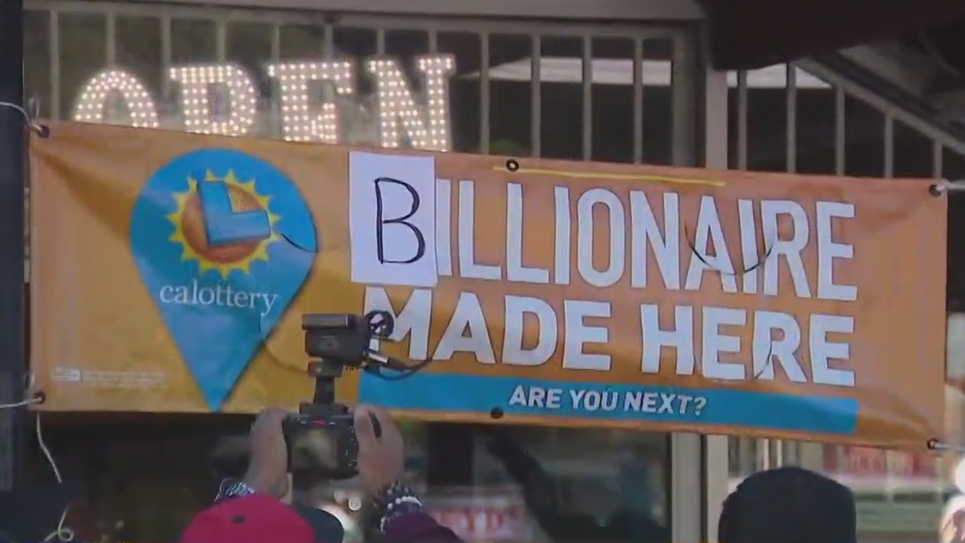 California store celebrates sale of Powerball $1.7 billion ticket