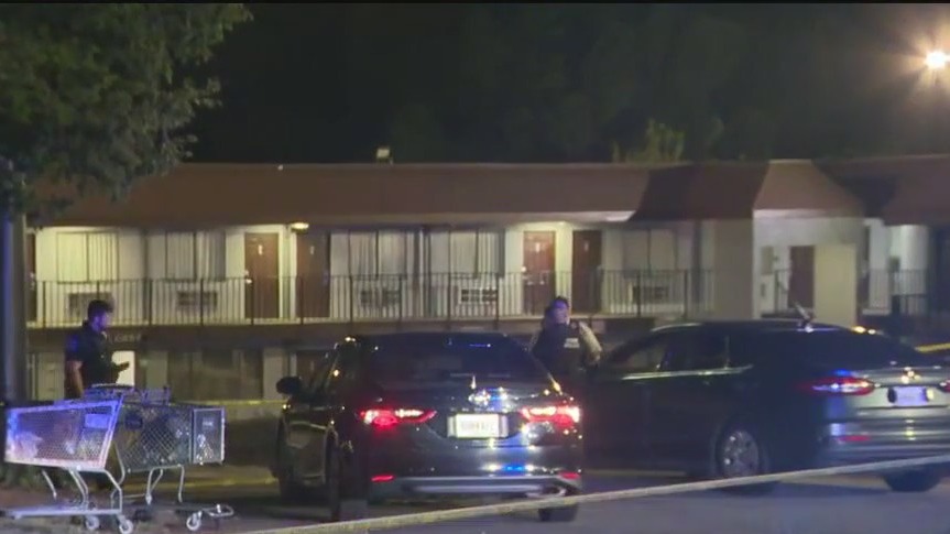 Young child shot at Cobb County motel | FOX 5 Atlanta