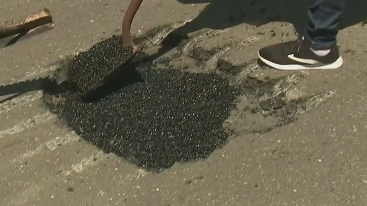 Pothole hotline