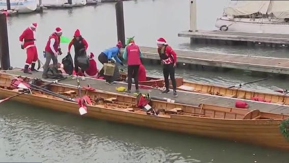 South End Rowing Club delivers via rowboat for SFFD toy drive