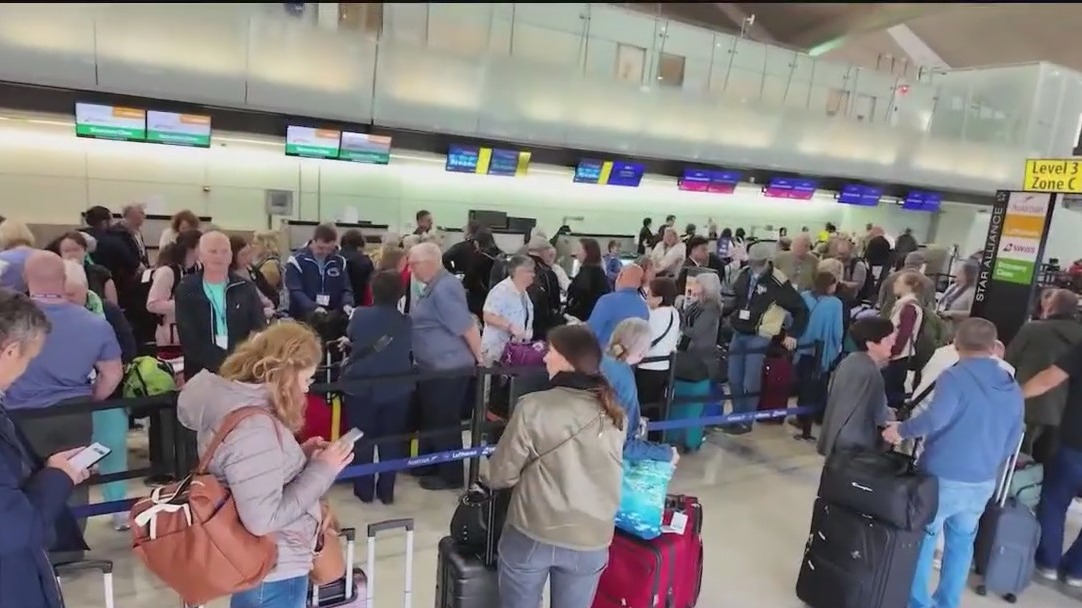 Newark airport latest: What is happening there?