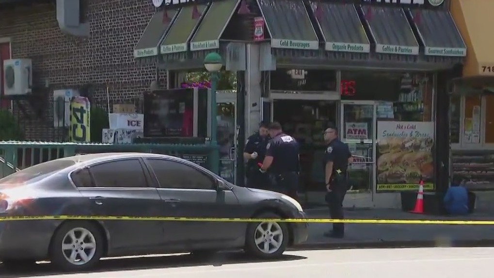 2 teens shot outside of a deli in Brooklyn