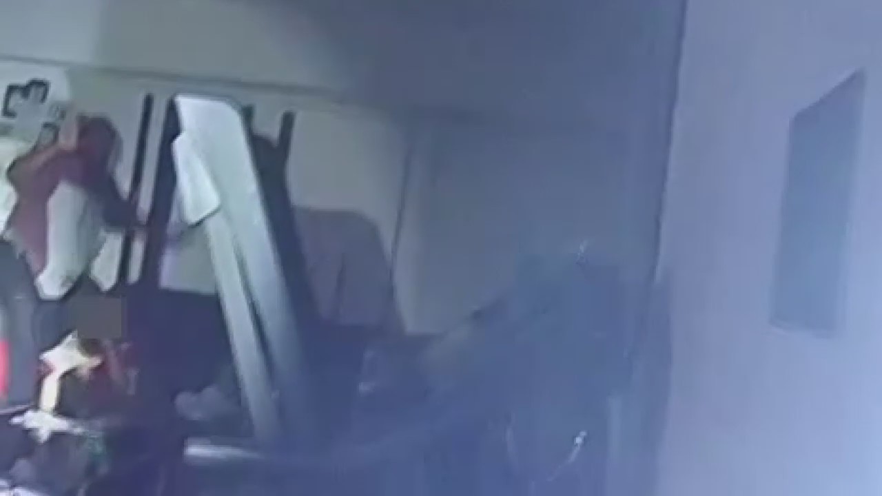 Video: Farmington Hills police arrest suspect in act of stabbing attack