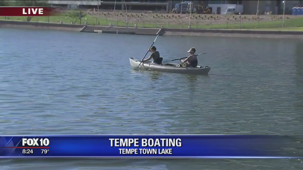 Boating at Tempe Town Lake