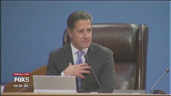 Schools chancellor pick bails on NYC