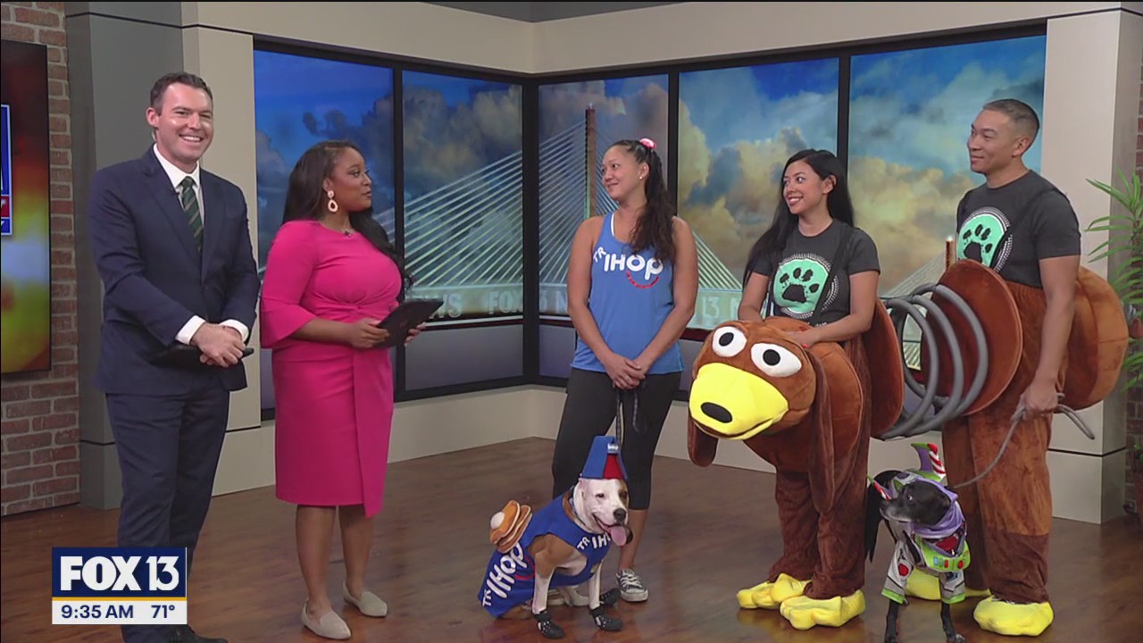 Howl-O-Ween Dog Spectacular