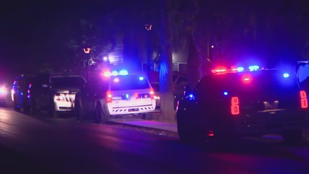 Man found dead inside Phoenix apartment identified