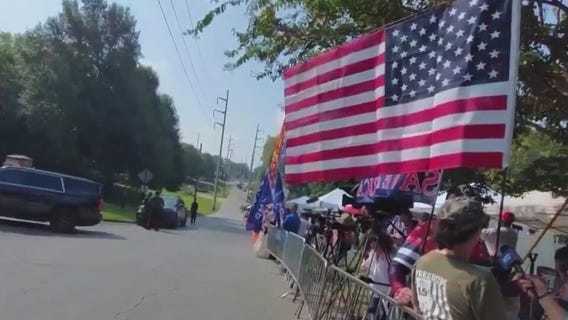 Crowd of Trump supporters grows at jail