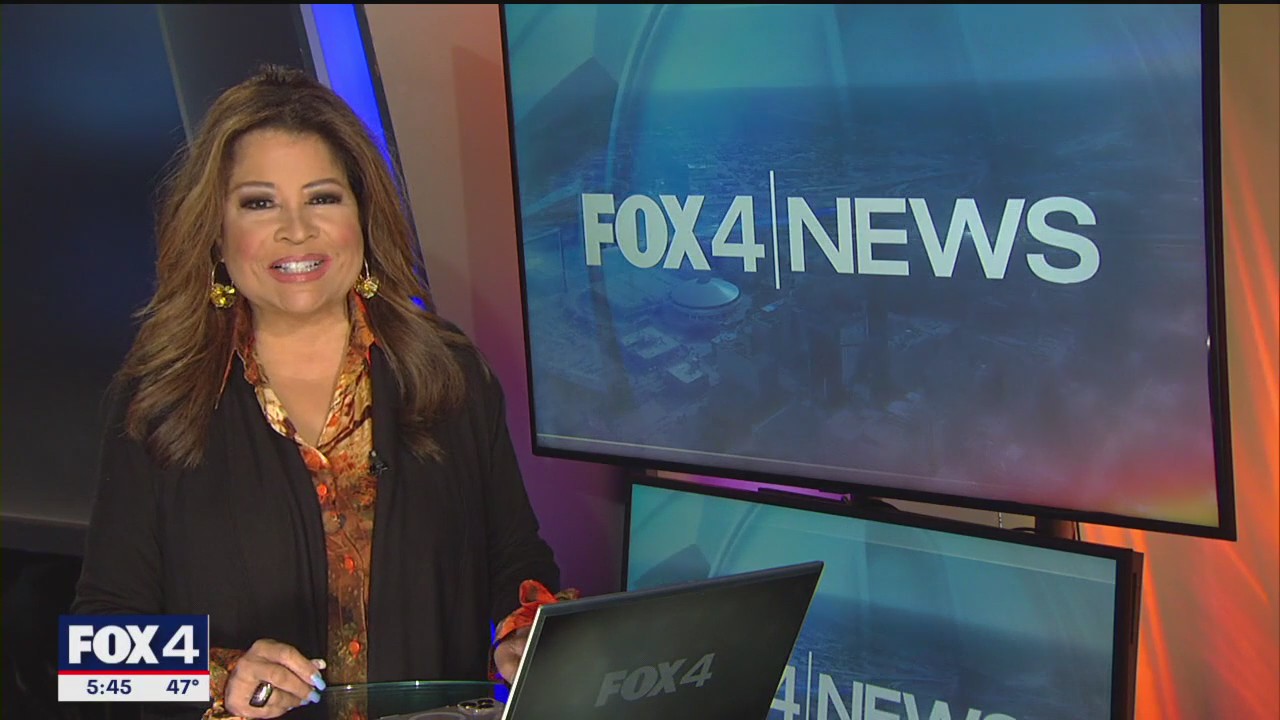 Sheriff's dept. spreads holiday cheer with Blue Santa