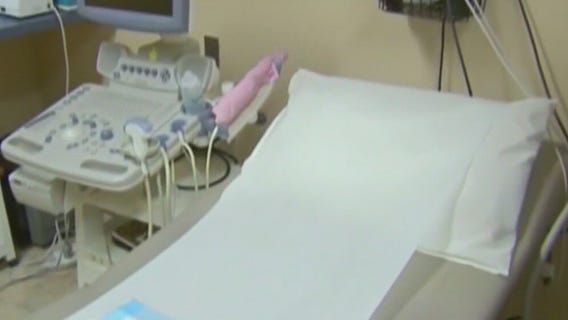 SCOTUS poised to overturn Roe v. Wade, reported leaked draft opinion shows