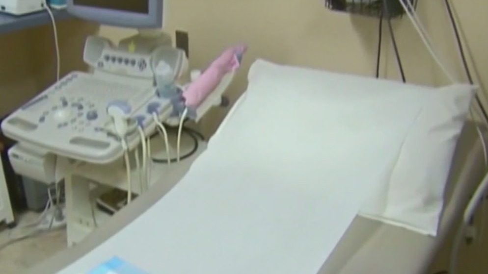 SCOTUS poised to overturn Roe v. Wade, reported leaked draft opinion shows