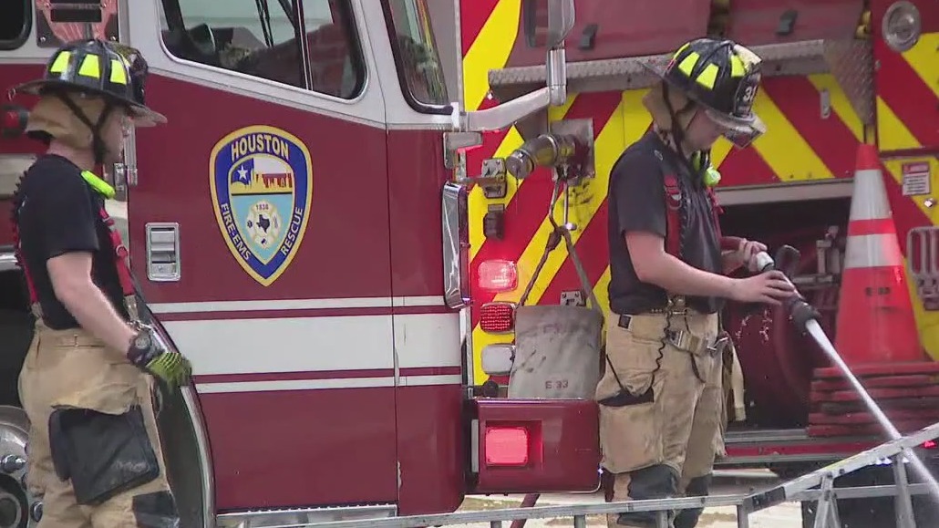 Houston's firefighter agreement to exceed $1 billion