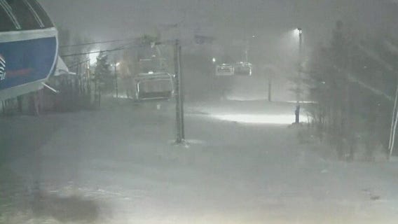 Minnesota snowstorm update: Tough travel conditions [2:30 a.m. update]