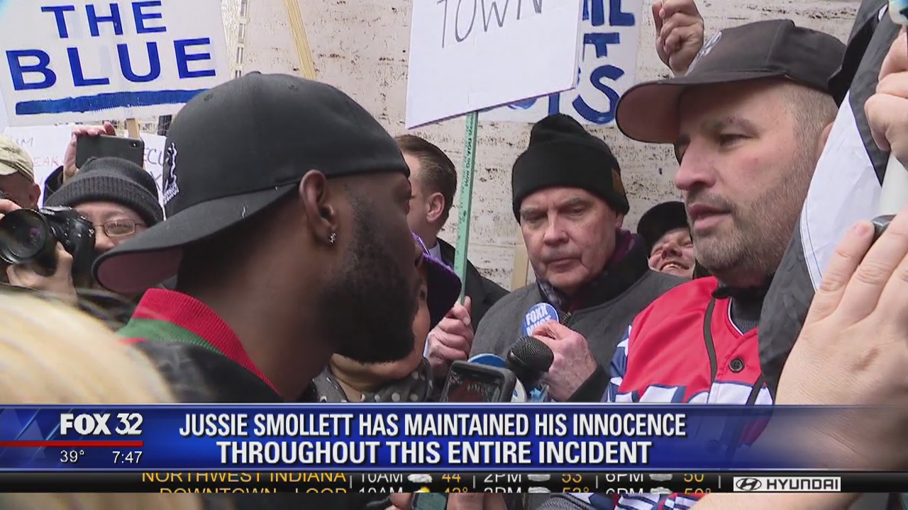 Kim Foxx supporters, protesters clash in downtown rally