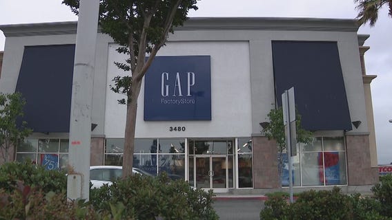 Family accuses Inglewood GAP store of racially profiling teen daughter