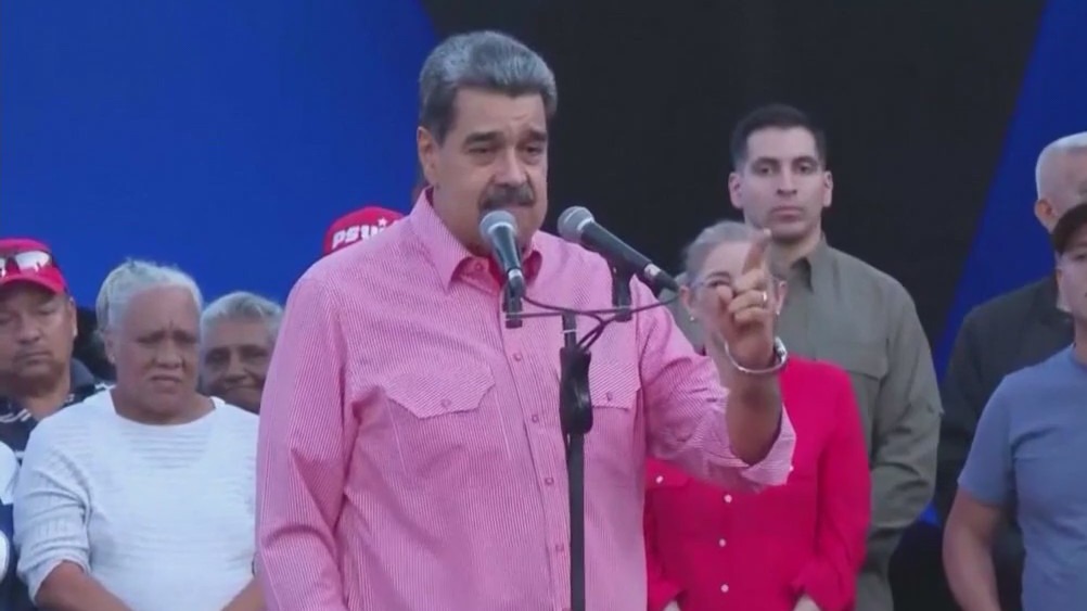 U.S. boosts pressure on Venezuela as Trump weighs talks with Maduro