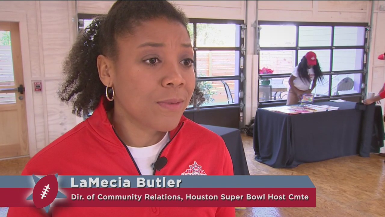 Donating books to House of Tiny Treasures