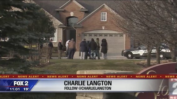 Woman dies after being shot in Warren, suspect still on the run