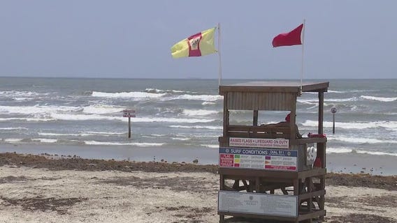 Galveston beach officials warning of rip currents