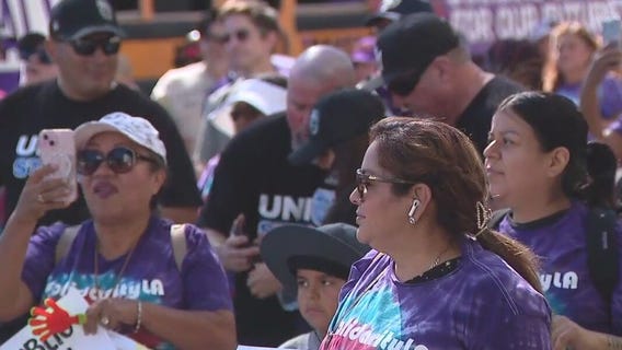 Teachers join 'No Kings' demonstrations