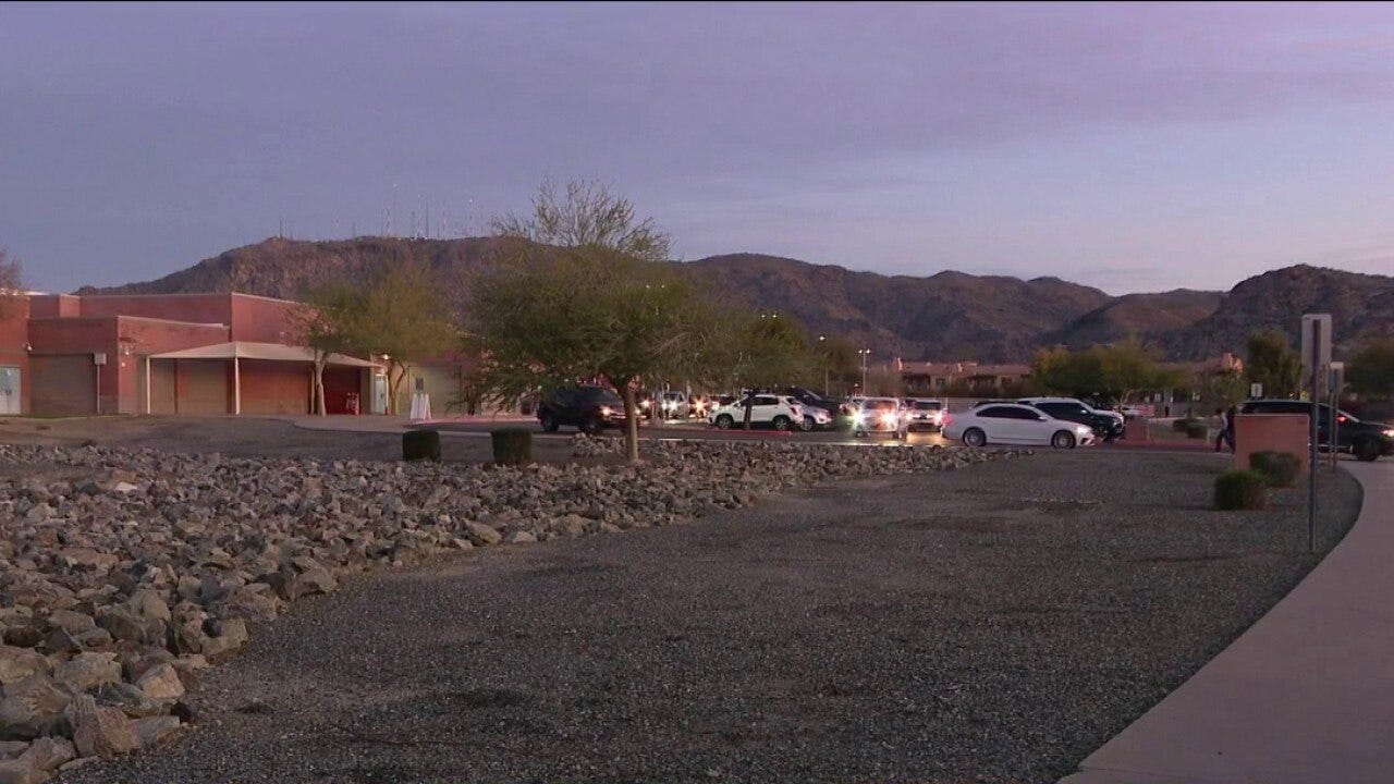 Students return months after air quality concerns closed Phoenix school  
