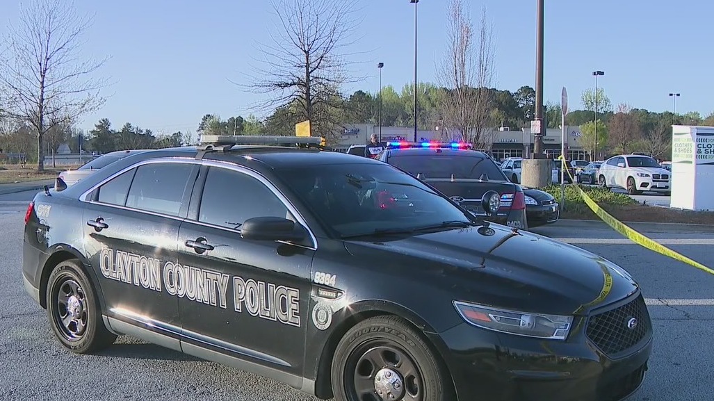 Clayton County Police investigate deadly shooting at barber shop | FOX ...
