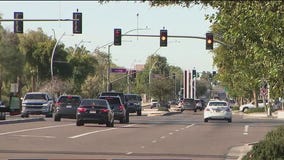 2 killed in overnight crash, car fire in Mesa