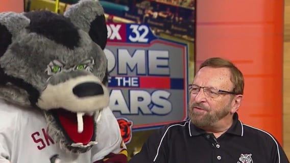 Chicago Wolves host 5th annual Salvation Army Red Kettle Game