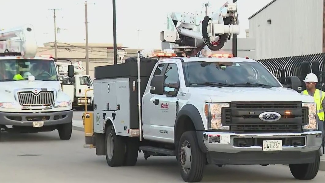 Hurricane Ian impacts Chicago flights as the Category 4 storm approaches Florida's coast