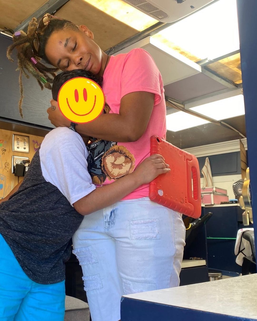 Houston stylist provides mobile haircutting services for children with special needs