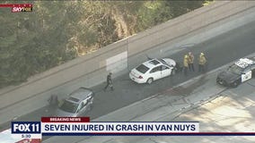7 hurt in three-vehicle crash on 405 in Van Nuys