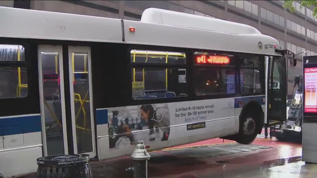 Woman struck by MTA bus in Brooklyn