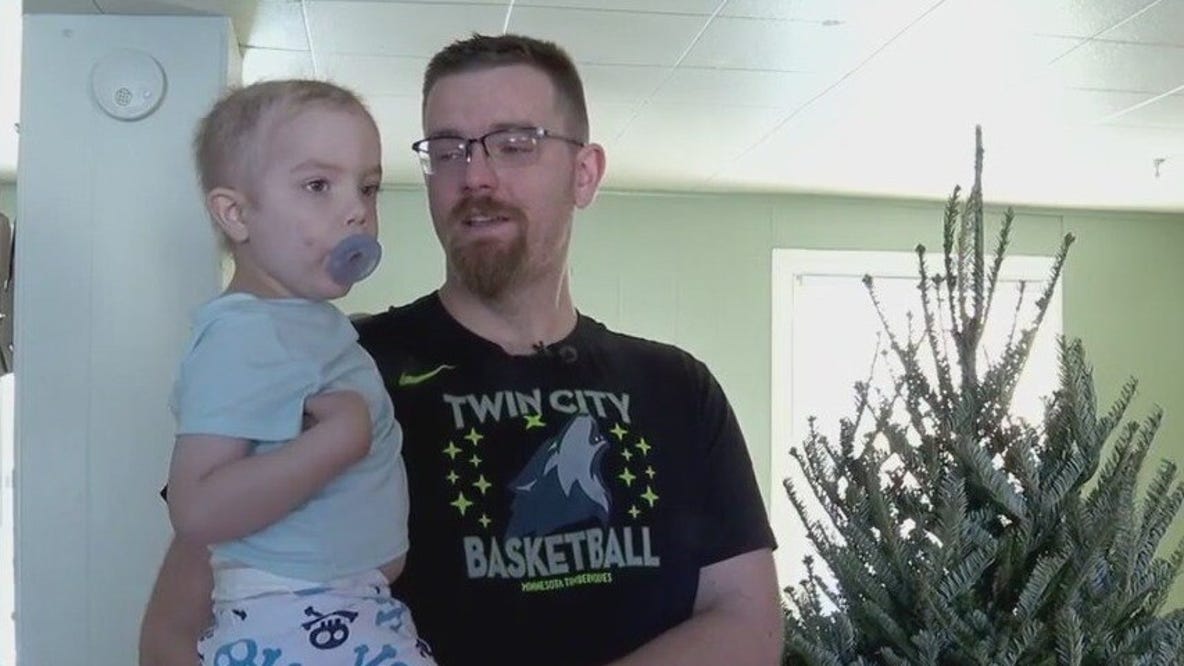 Primp Our Tree Delivery: The Nordhausen family