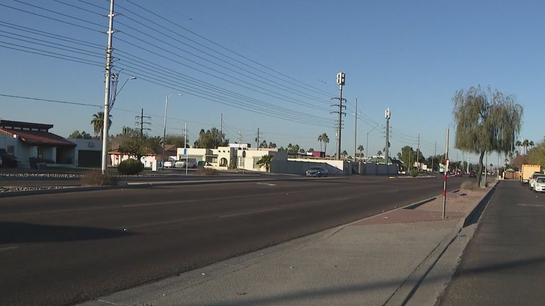Deadly Phoenix hit-and-run driver sought