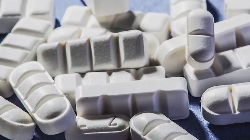 Narcan won't reverse overdose from fake Xanax, doctor says
