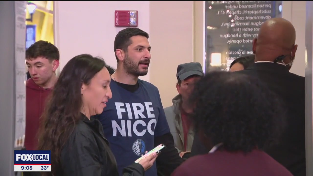 Mavs revisiting fan ejection policy: sources