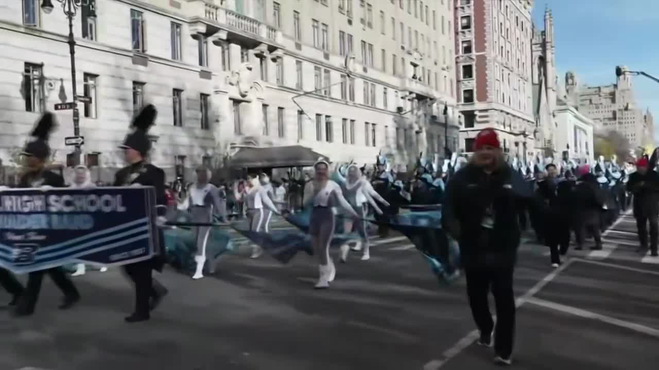 L.D. Bell band marches in Macy's Thanksgiving Day parade