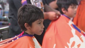 Phoenix barbershop offers free back-to-school haircuts