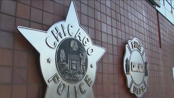 Panel wants investigation into alleged extremist ties of Chicago police officers