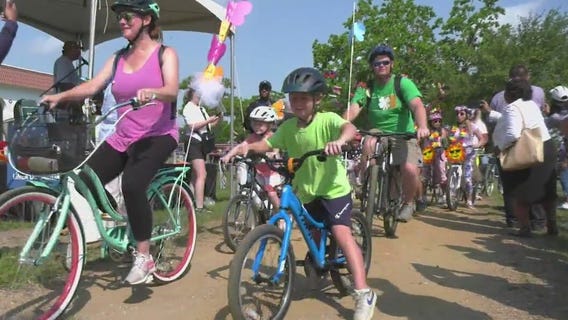 Houston's first Art Bike Festival kicks off in MacGregor Park