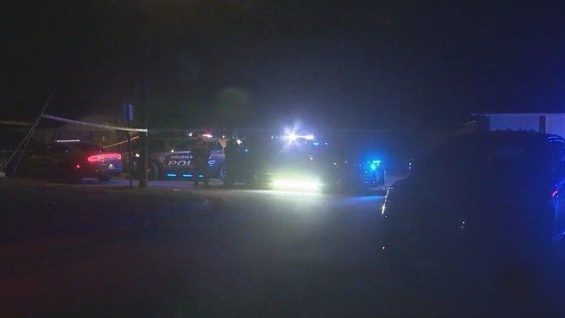 Double shooting kills one; Woman trapped in fire | FOX 5 News morning headlines