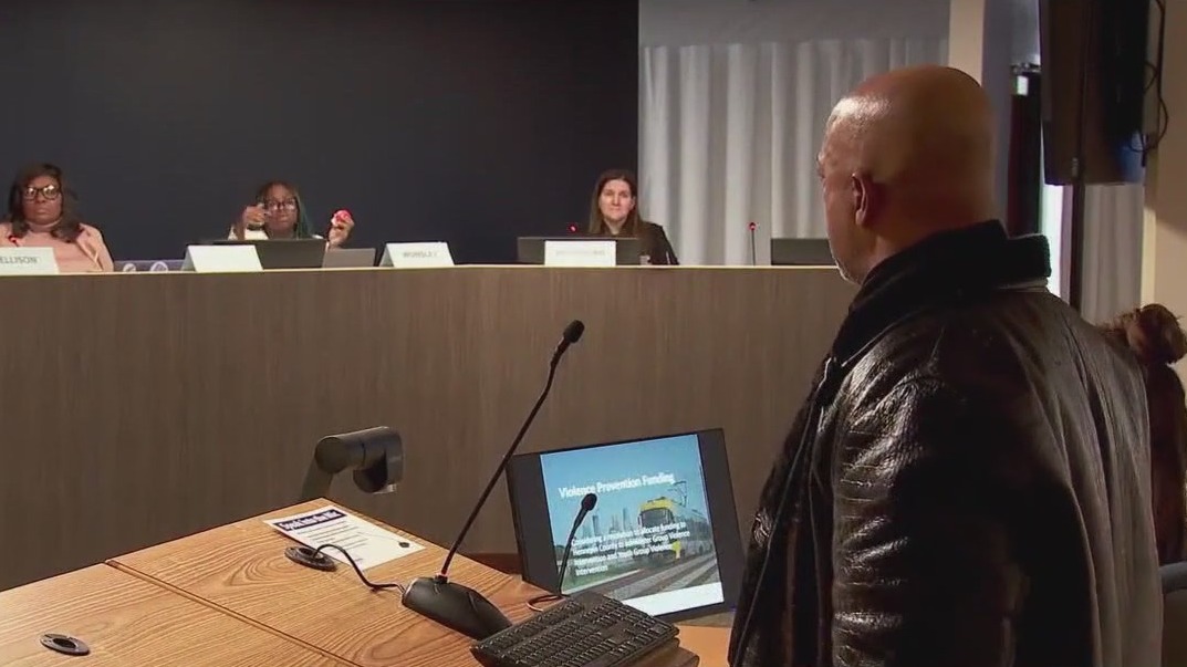 Minneapolis approves new violence interrupters