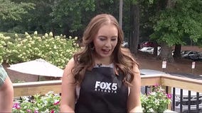 Chef fires up wings and Wagyu burgers for tailgate demo