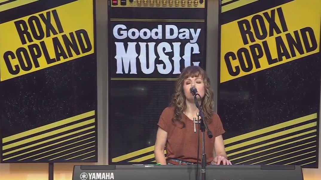 Roxi Copland performs 'I Come From Crazy'