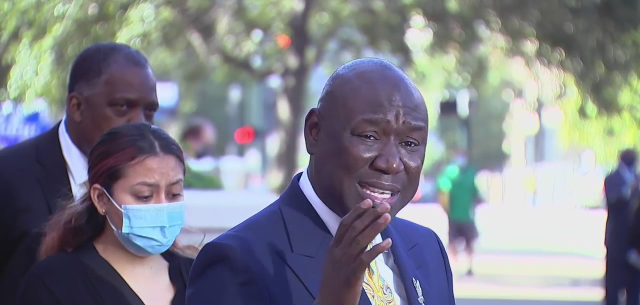 More than 200 injury lawsuits filed amid Astroworld tragedy