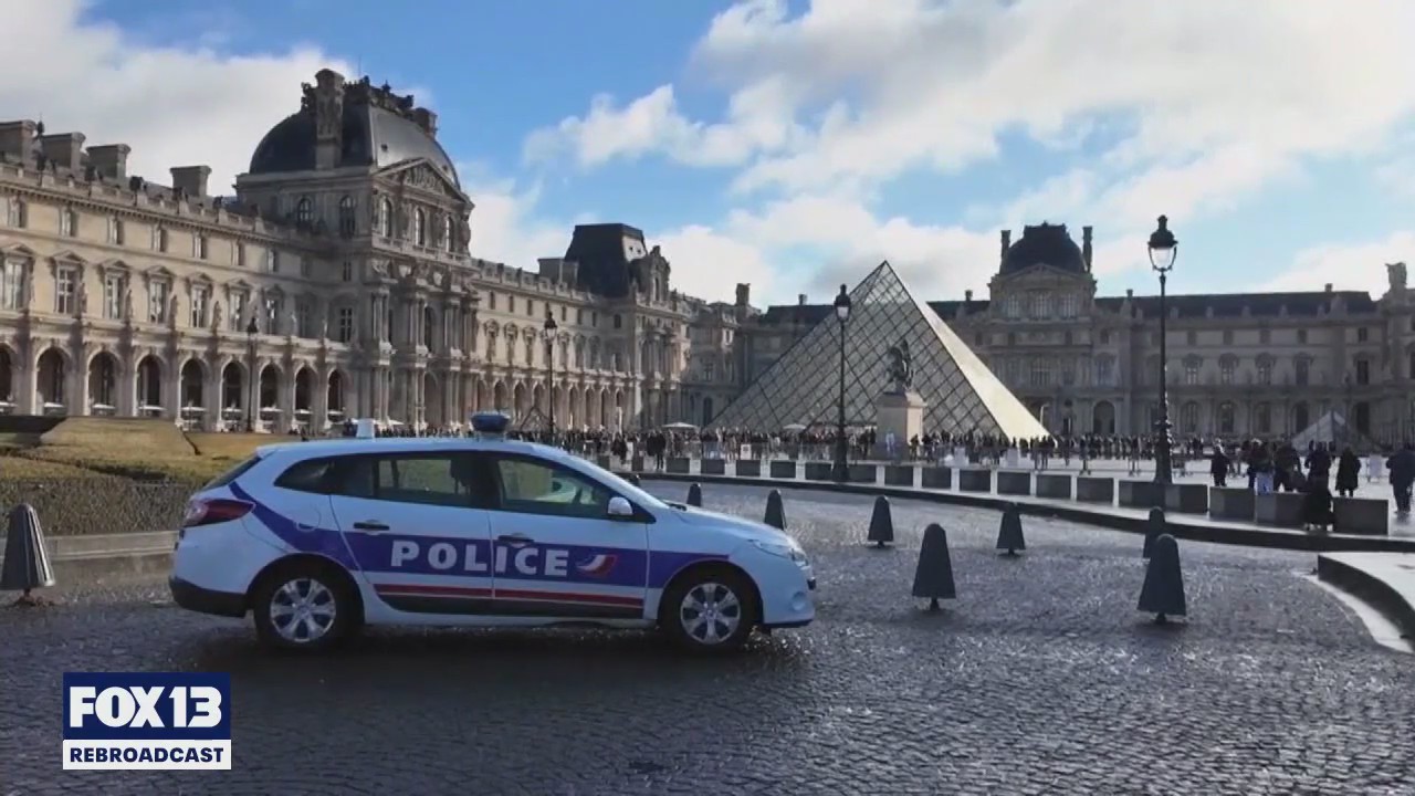2 arrested in Louvre jewelry heist