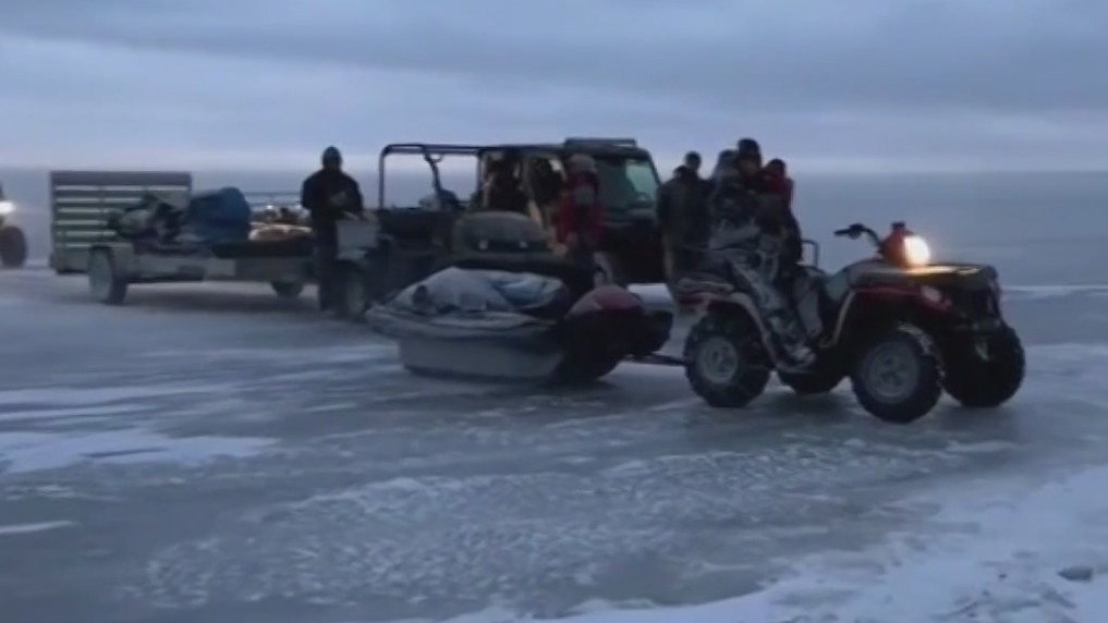 Water access restrictions to Upper Red Lake